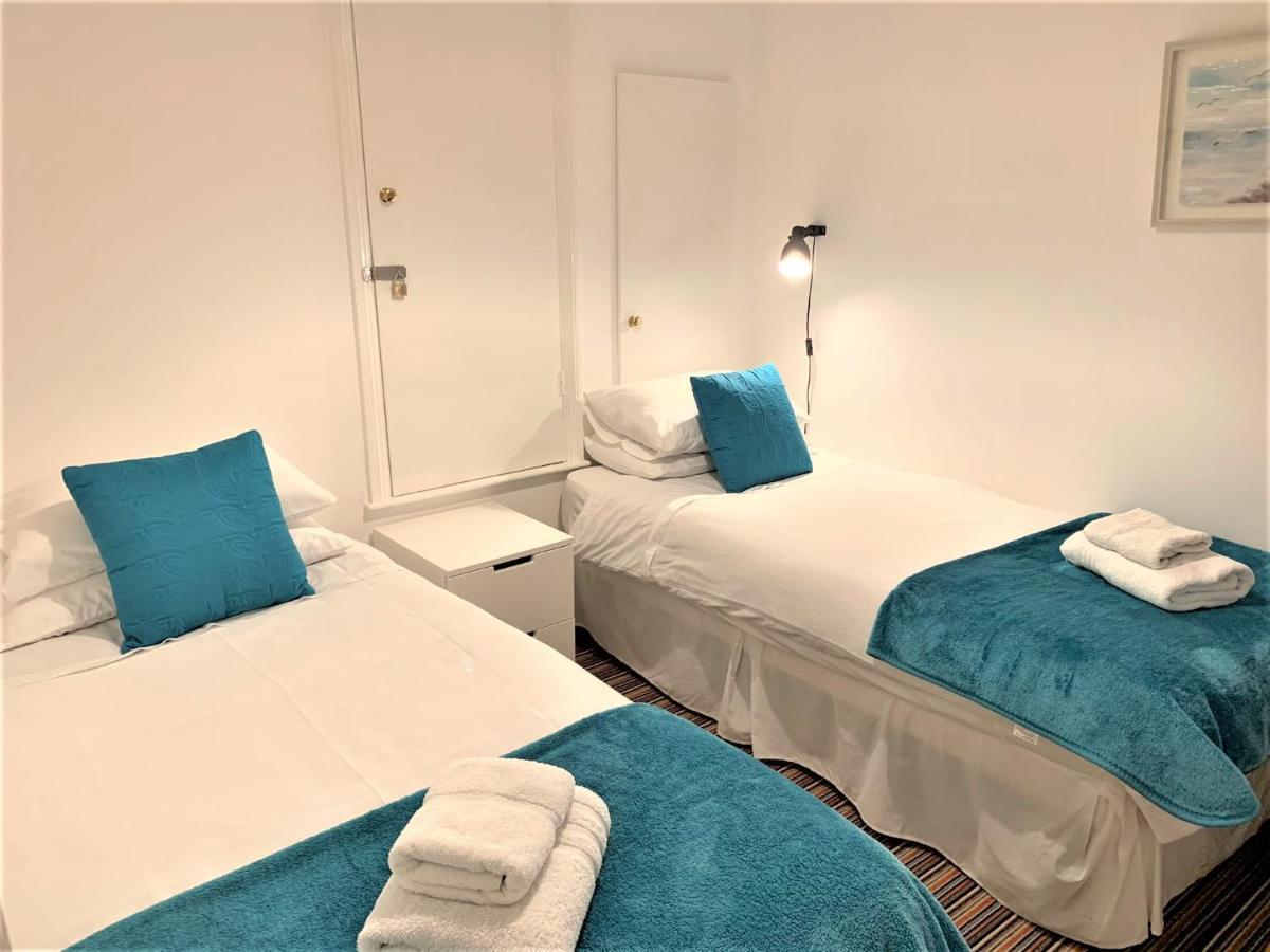 Riverside Channel5 "Holidays Homes In The Sun" Featured Central Canterbury Cottage With Free Parking Exterior foto